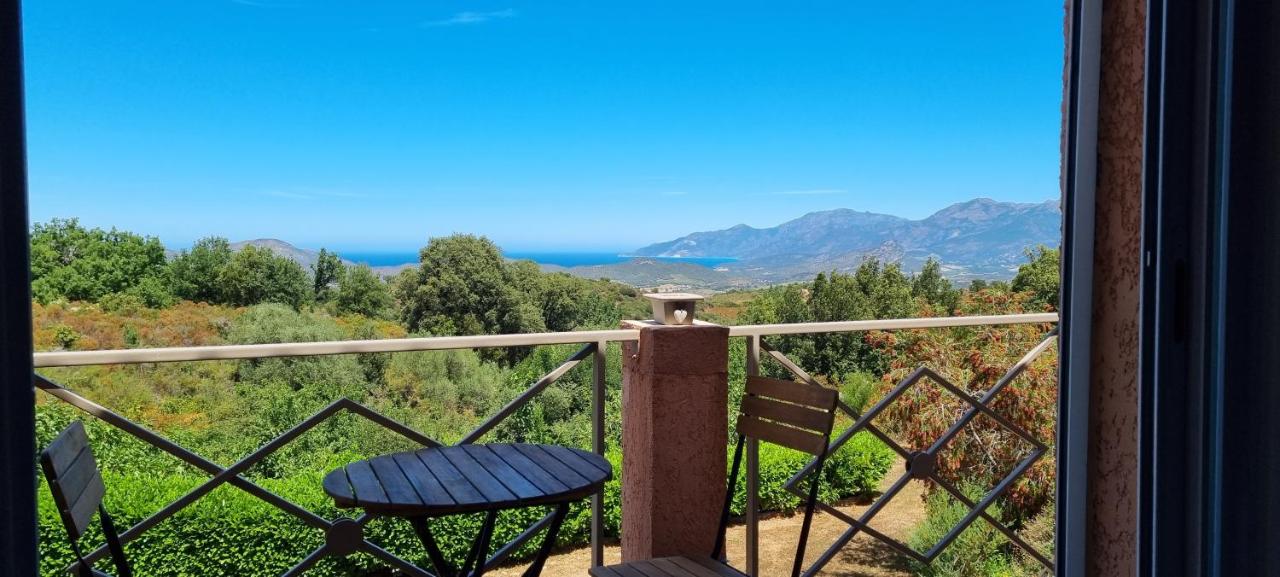 Camera Matrimoniale con Vista Mare 