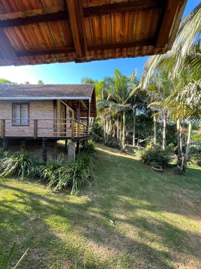 Cabana Linda Sítio Aracuã - Ferienwohnung Bugres