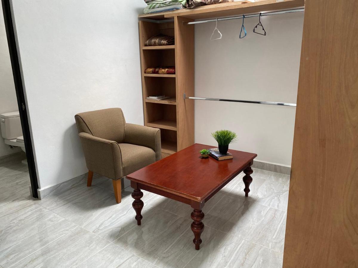 Habitación Doble con baño privado