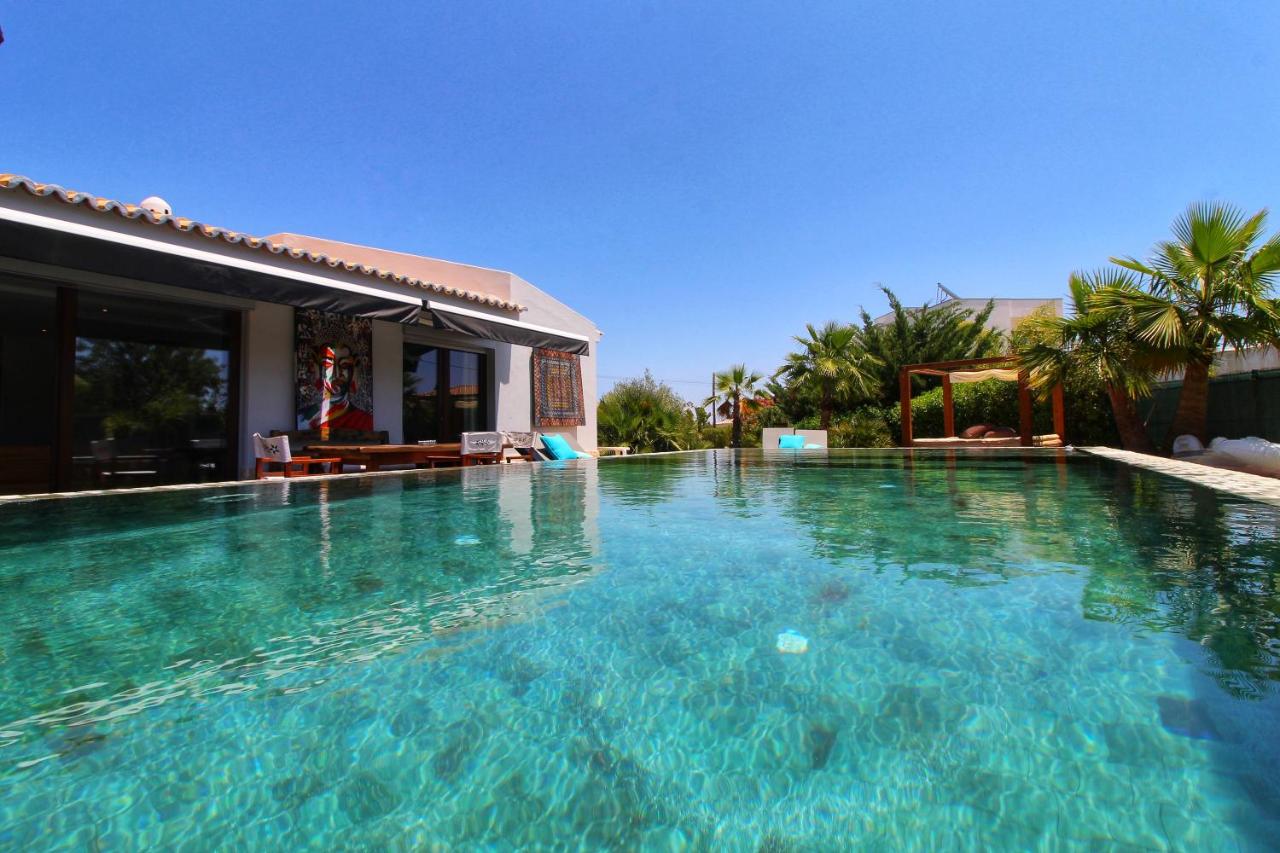 Beautiful Algarve Pool Villa Bali 15min to beach - B&B