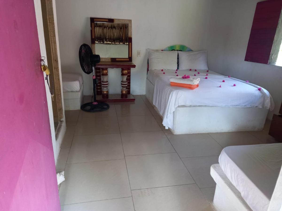 Habitación Familiar con baño privado