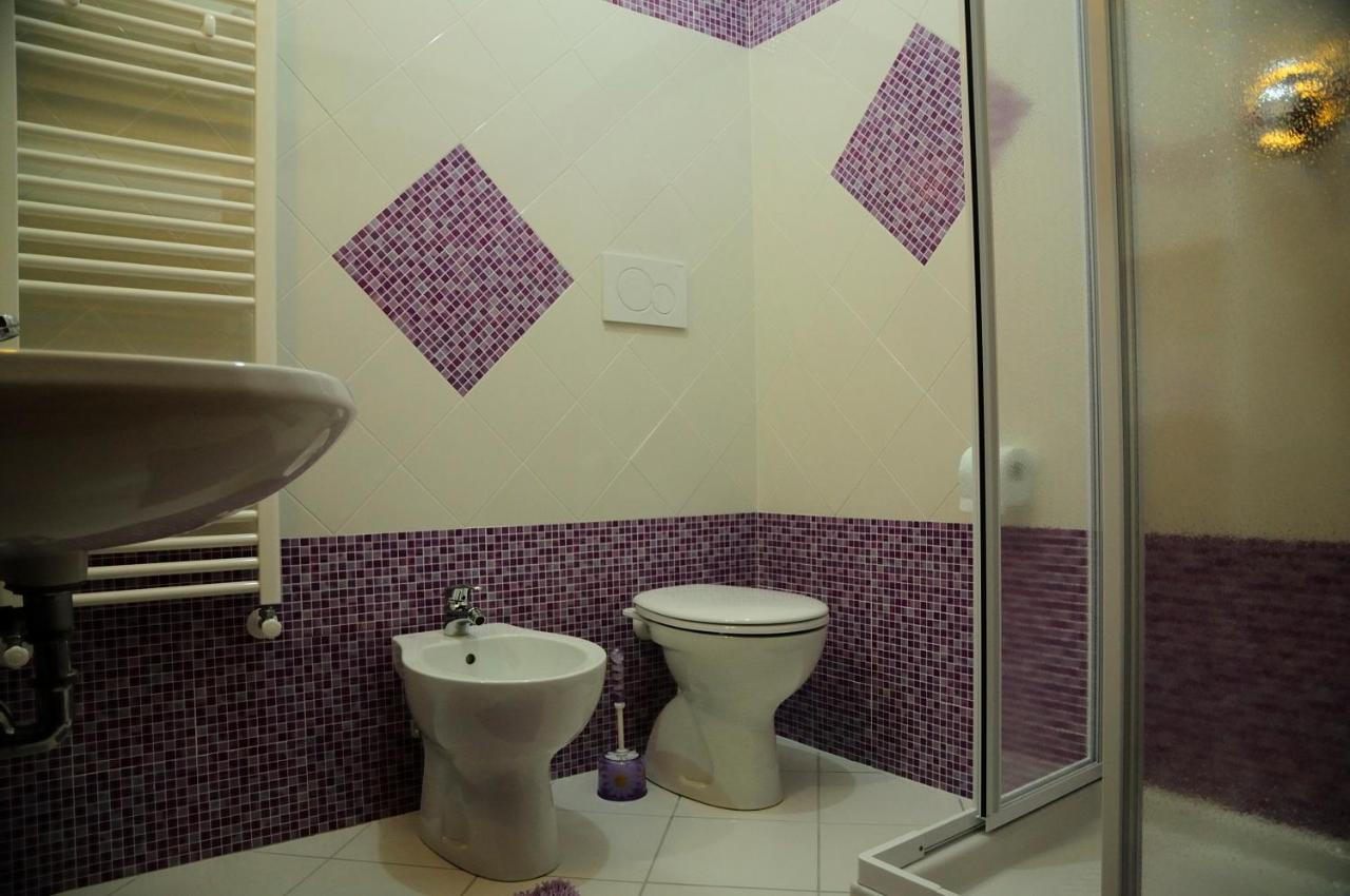 Double or Twin Room with Private External Bathroom