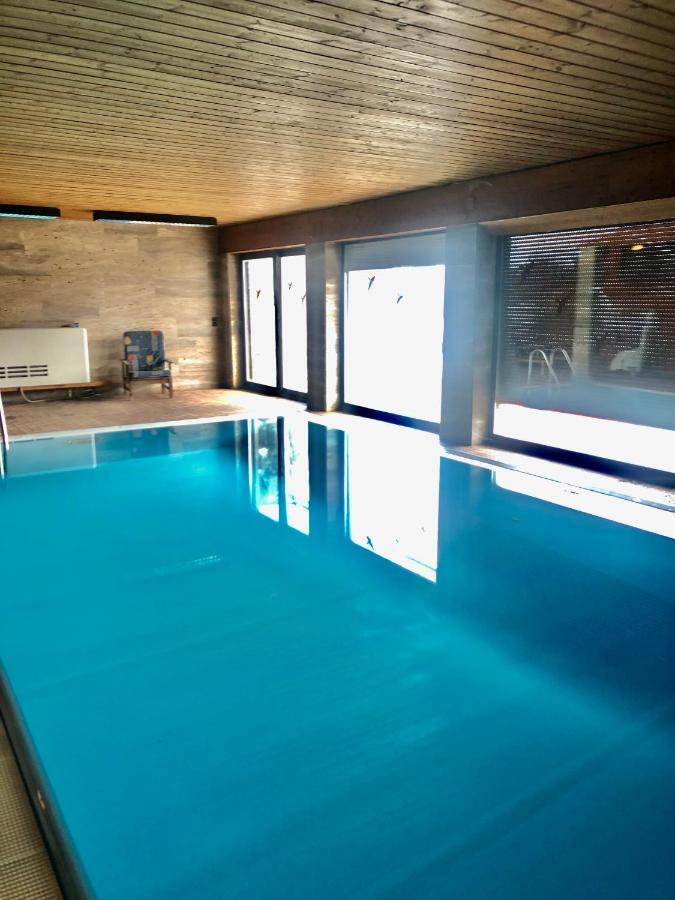Haus Wenger Mountain View & Swimming Pool - B&B Kaprun