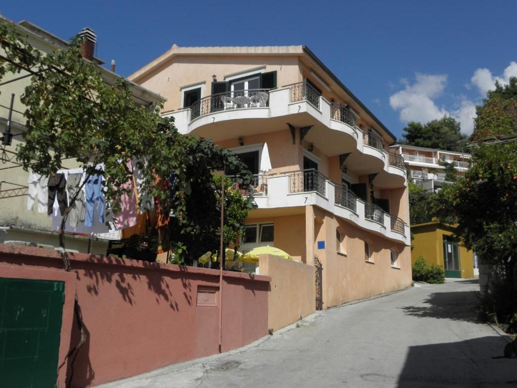 Apartment in Podgora with sea view, terrace, air conditioning, WiFi 3812-4 - B&B Podgora