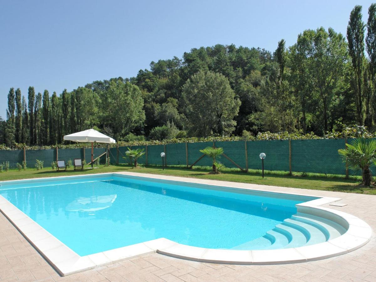 B&B Marti - Villa Il Cipresso by Interhome - Bed and Breakfast Marti