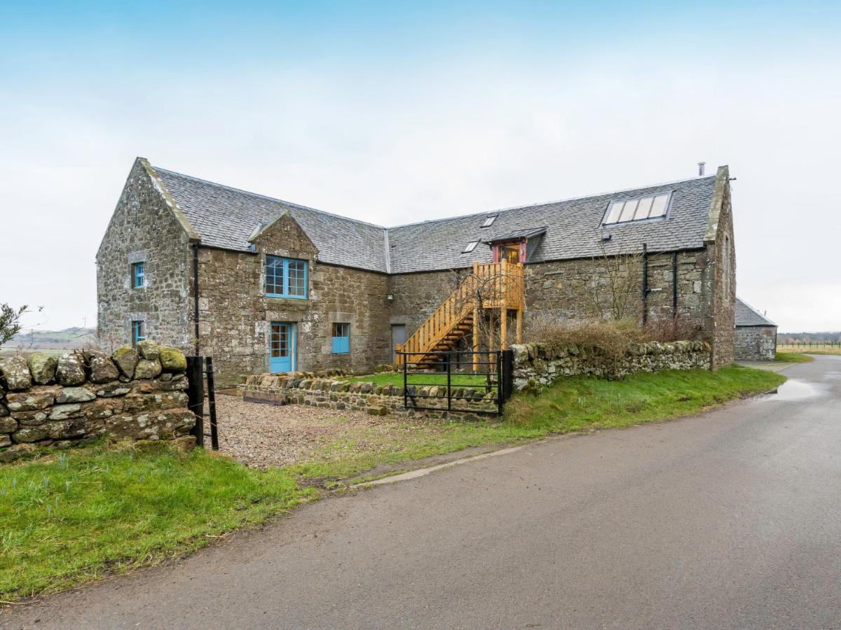 B&B Edinburgh - Holiday Home The Hayloft by Interhome - Bed and Breakfast Edinburgh