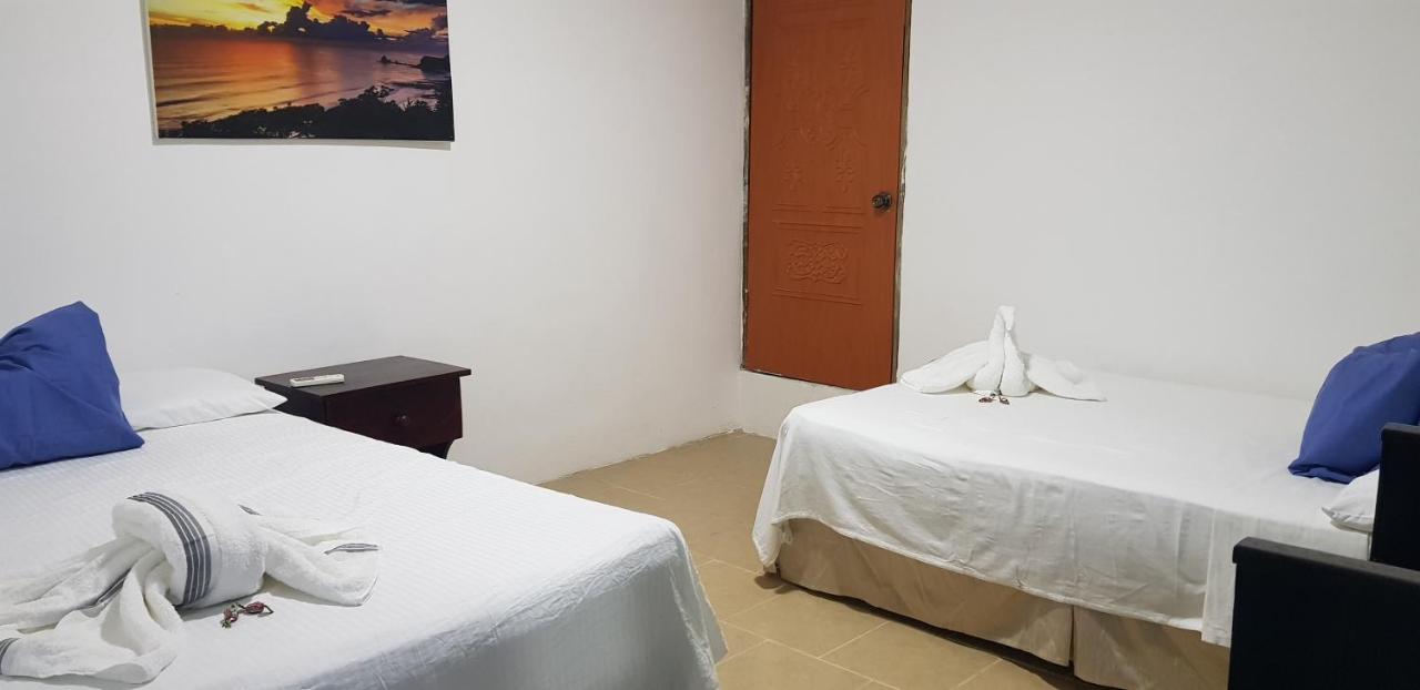 Vierbettzimmer mit Bad