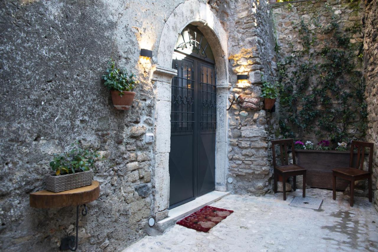 Antiche Mura - Bed and Breakfast Tivoli