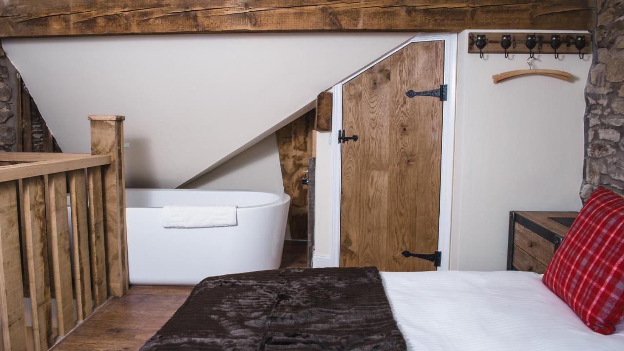 One-Bedroom Suite (2 Adults) - Snug 5 