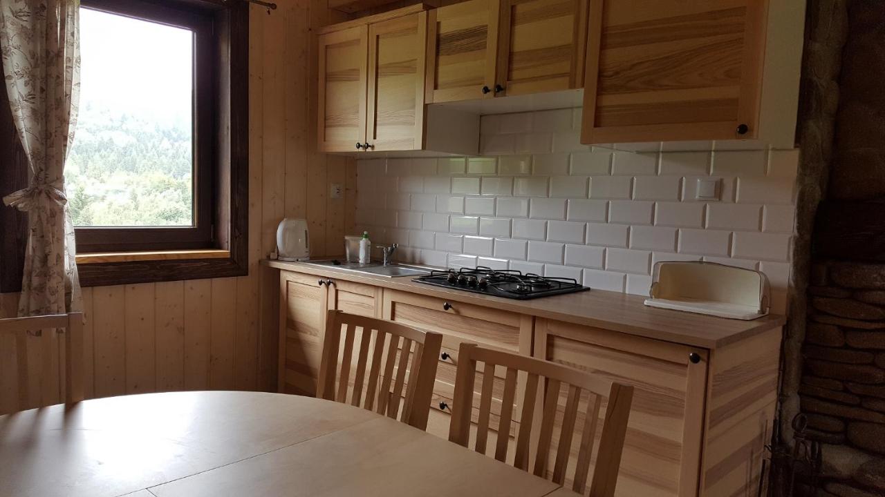Dom Malowany domki - B&B Wetlina