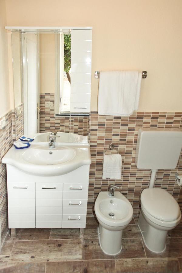 Double or Twin Room with Shared Bathroom