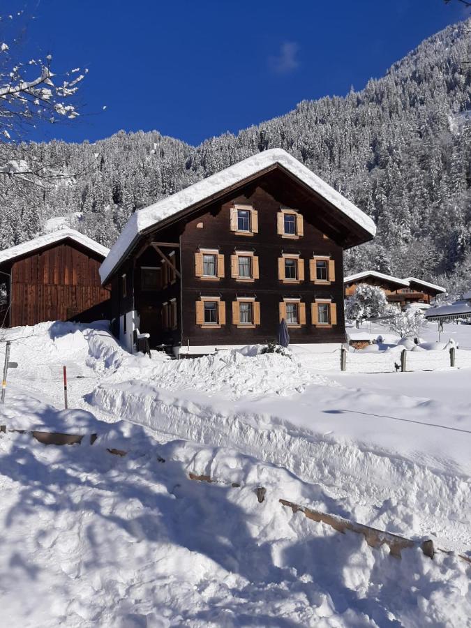 Haus Mannhart - B&B