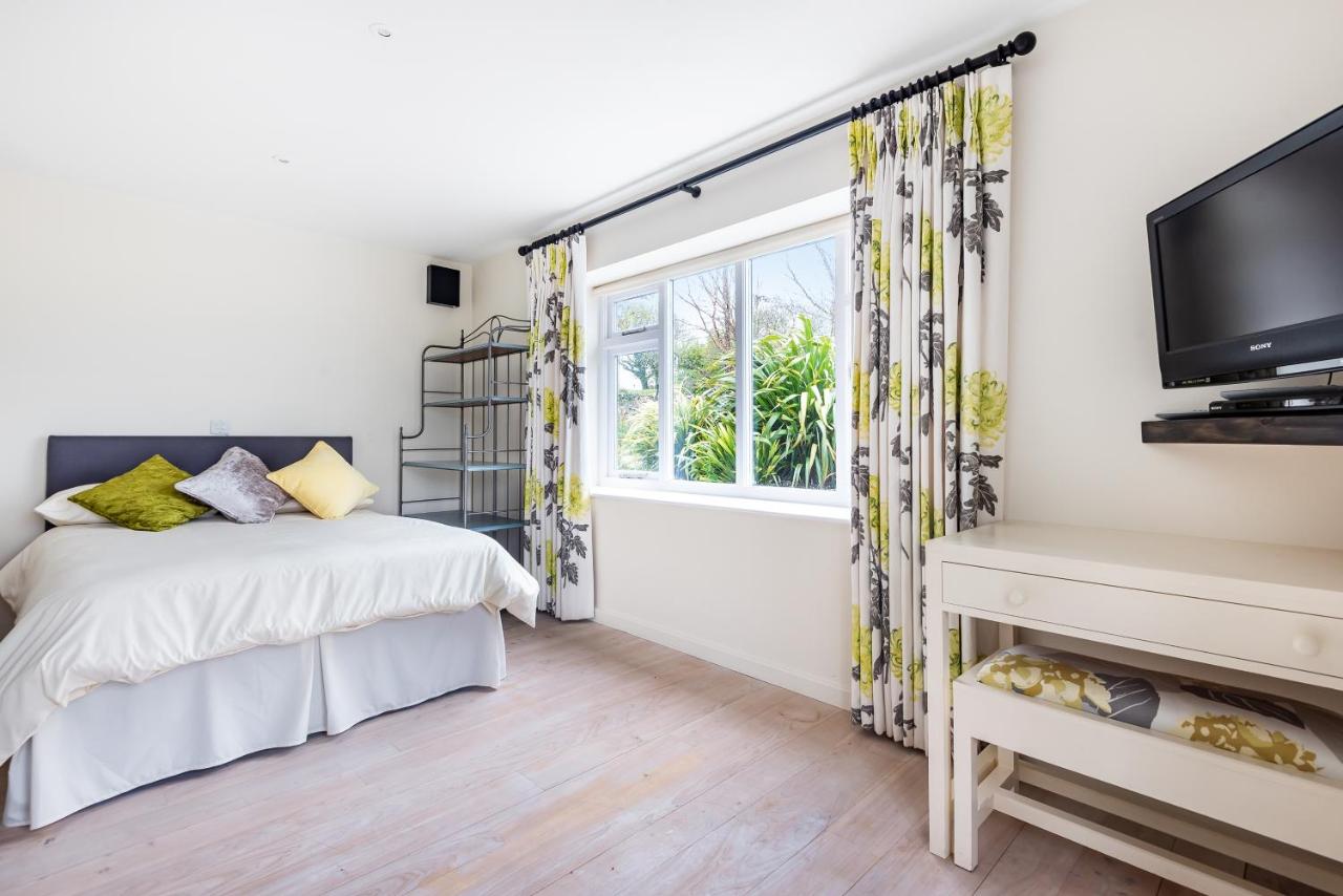 Double Room with Patio
