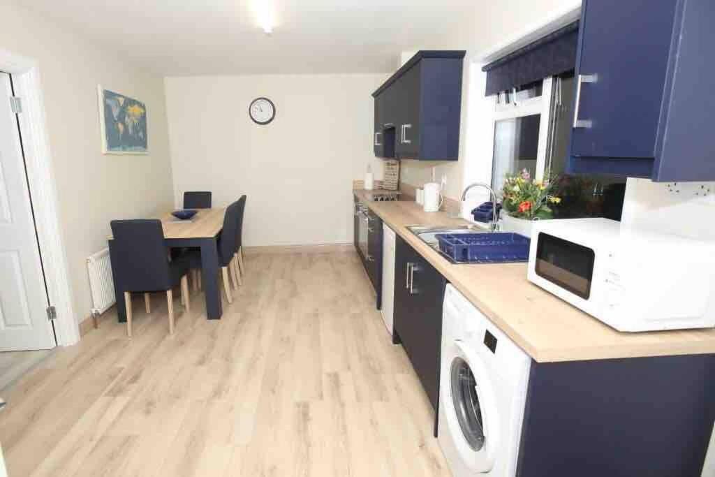 B&B Ardara - “John Bs” 1 Bedroom Apartment in Ardara - Bed and Breakfast Ardara