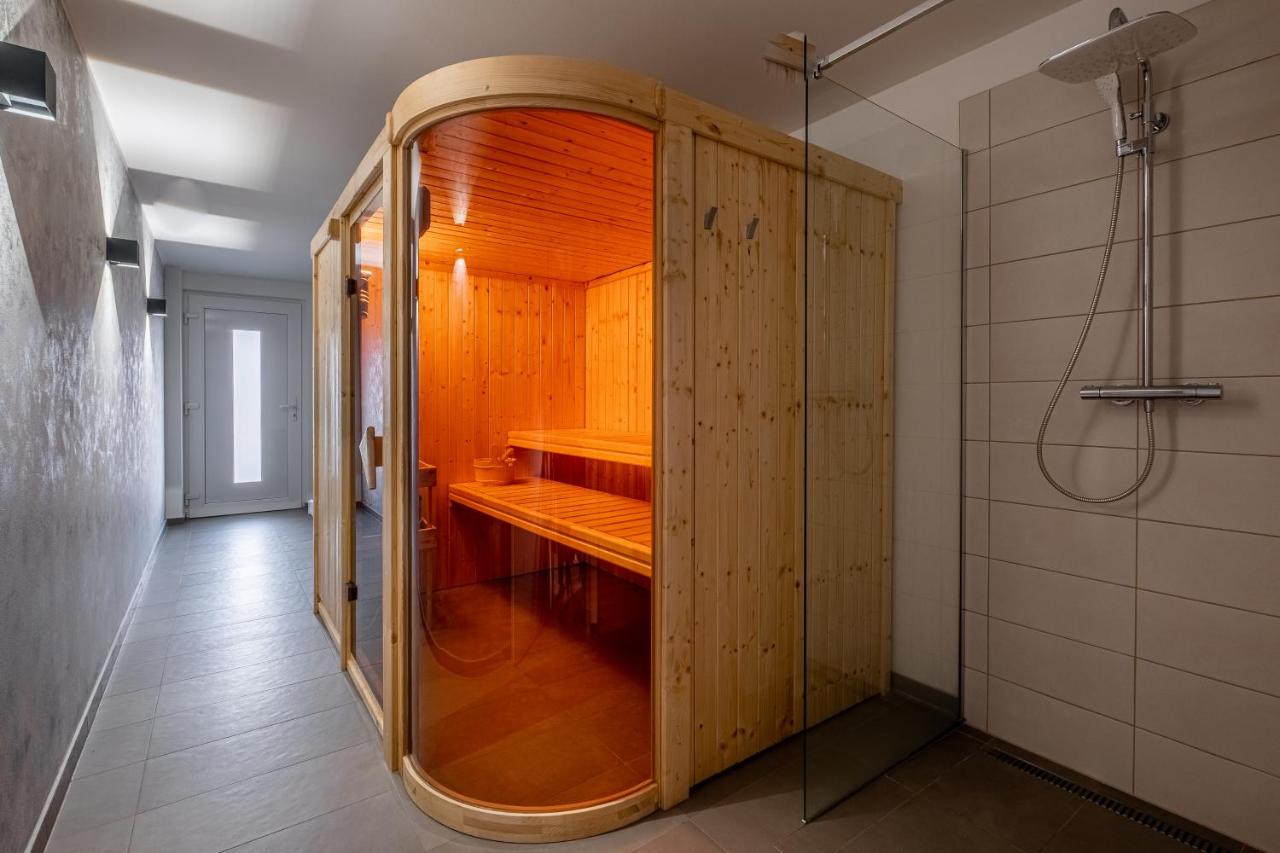 Apartmány ZaBukem - B&B Mlýnický Dvůr