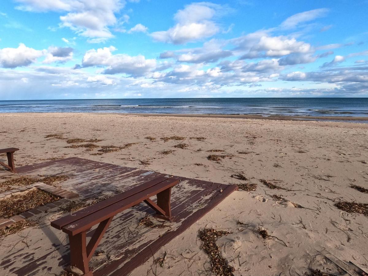 Sunrise Beach Oscoda @ Surfside - B&B Oscoda