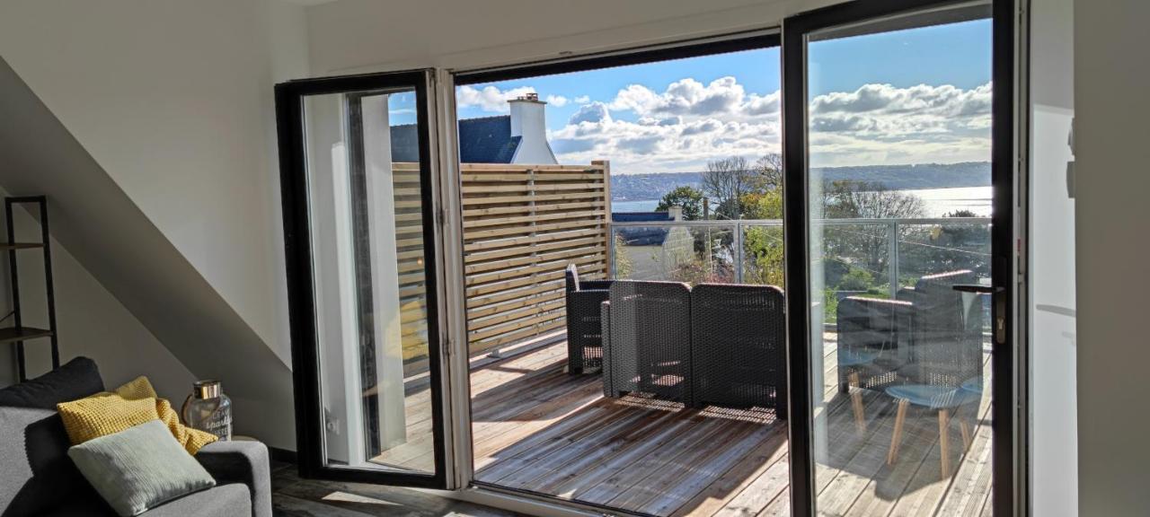 Les terrasse du rody, vue mer . - B&B