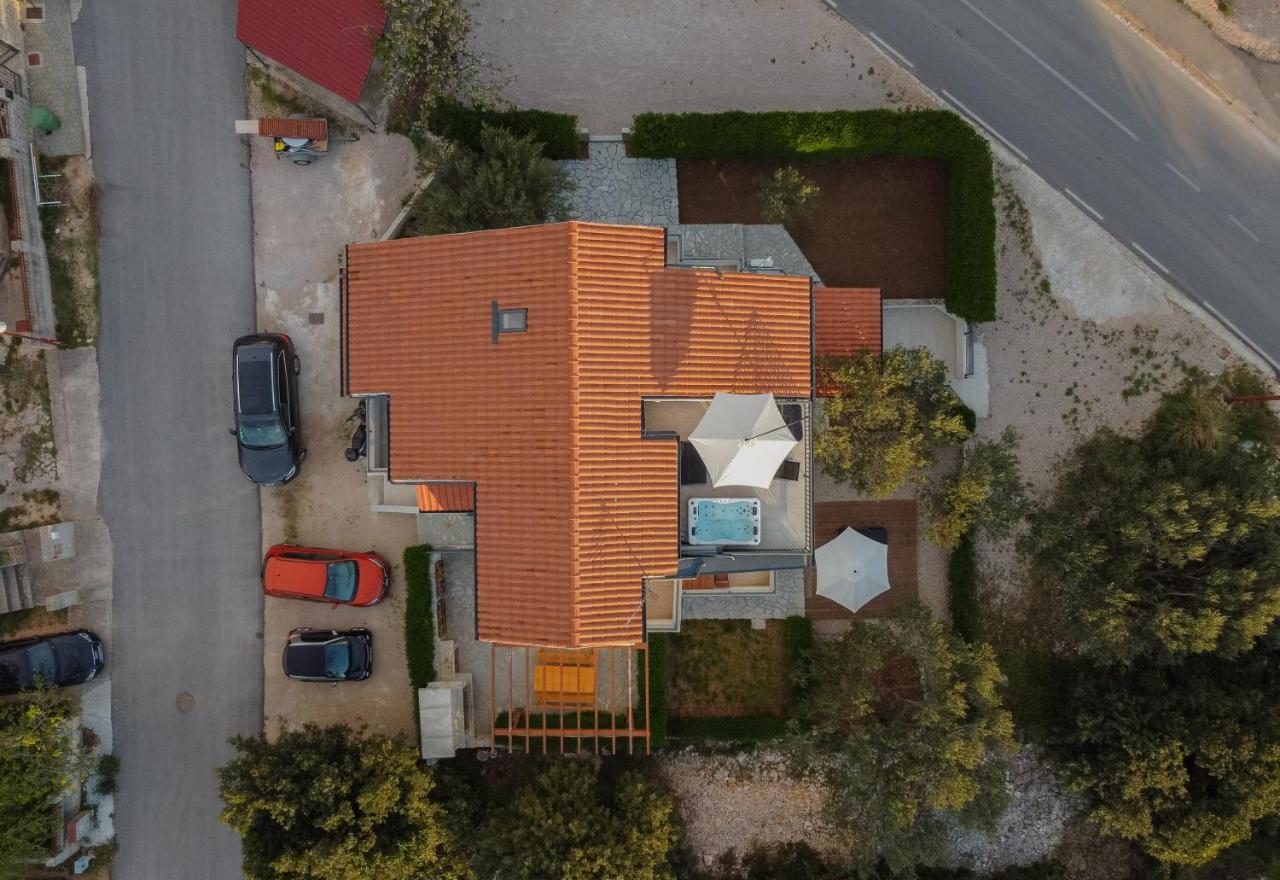 Apartmani Mate i Niko - B&B Brodarica