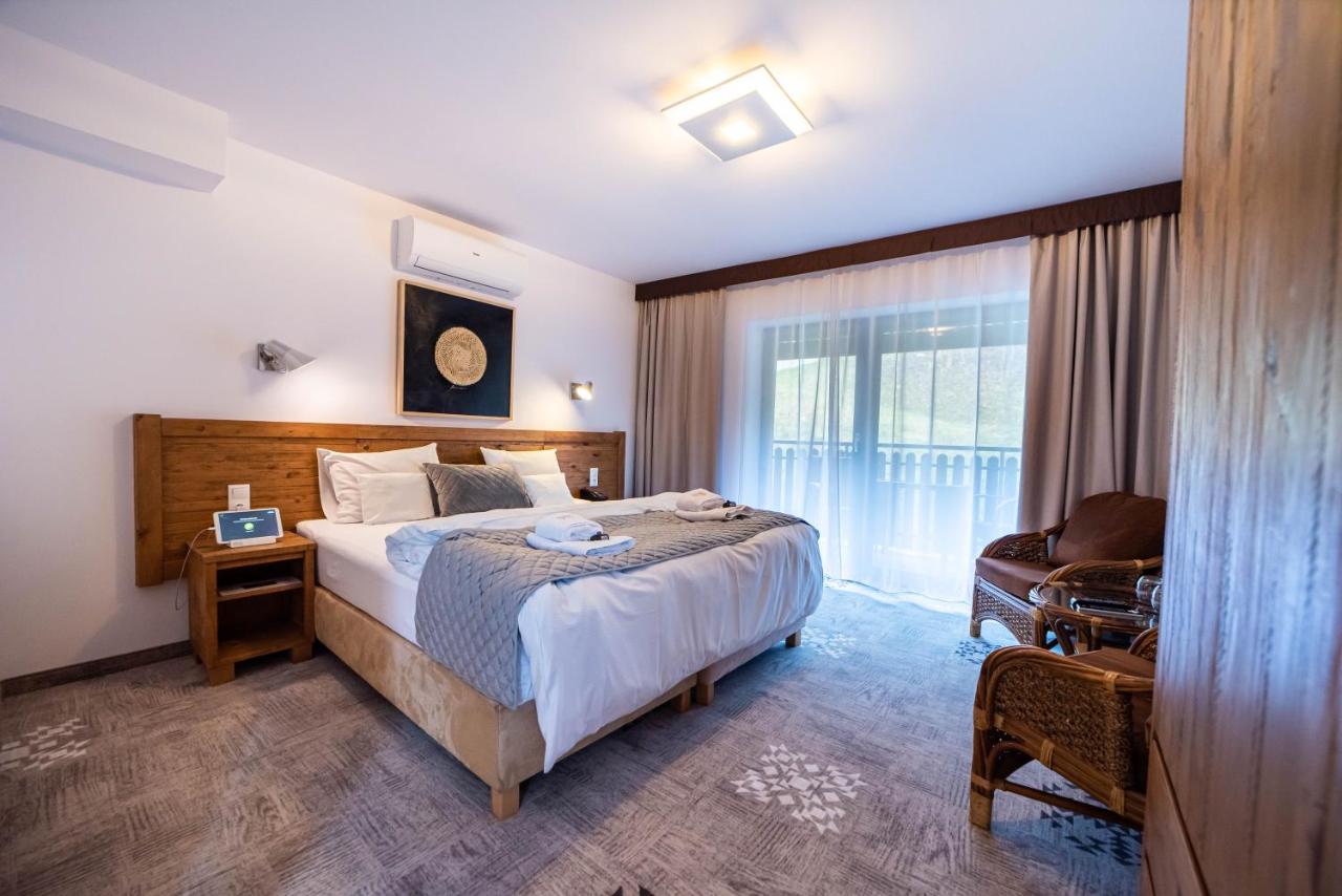 Apartamenty przy Hotelu Żywieckim - B&B Przyłęków