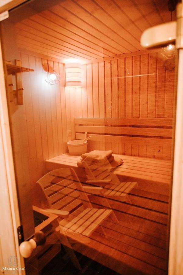 Chatki Leśniczego - B&B