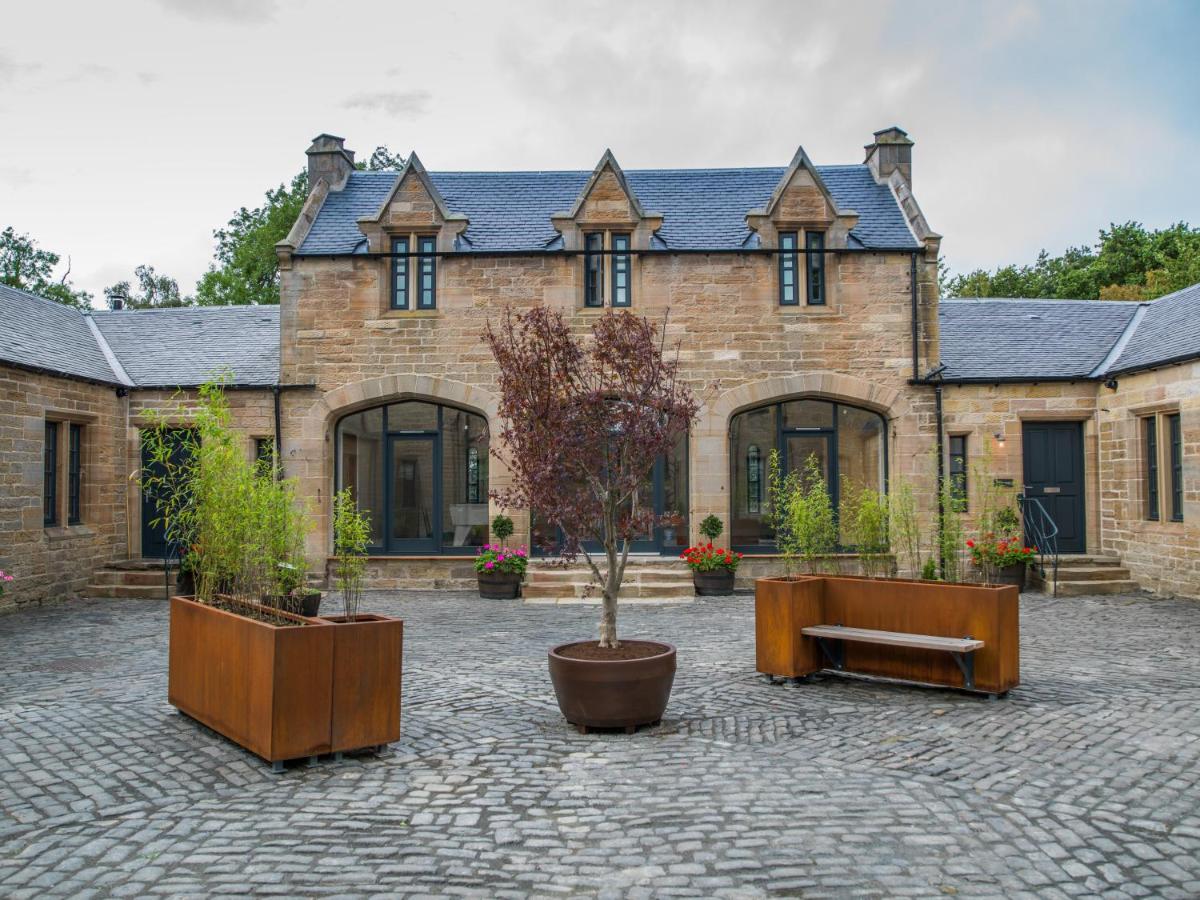 Coach House Ratho Park Steading - B&B