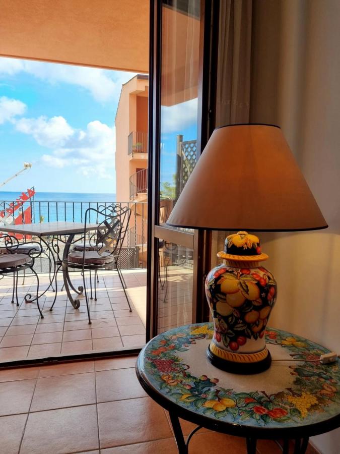 B&B Mazzeo - Casa Tritone - Bed and Breakfast Mazzeo