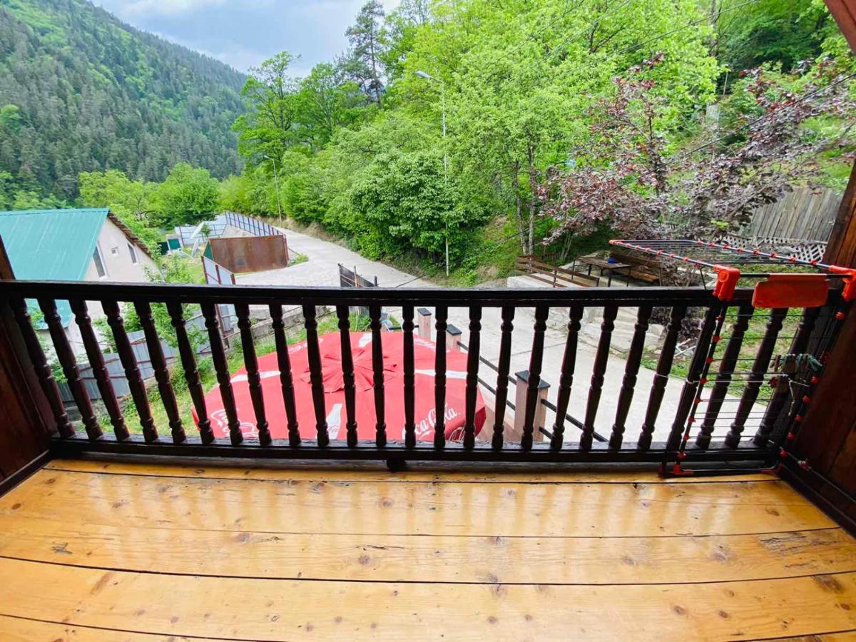 Likani house - B&B