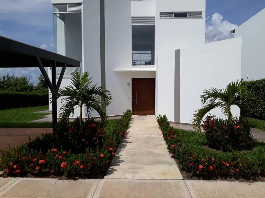 Villa Juliana - Bed and Breakfast