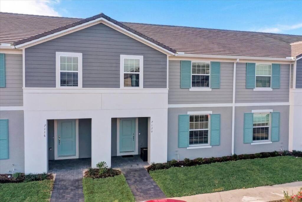Amazing vacation Townhome at Solterra Resort - 20min from Disney - B&B