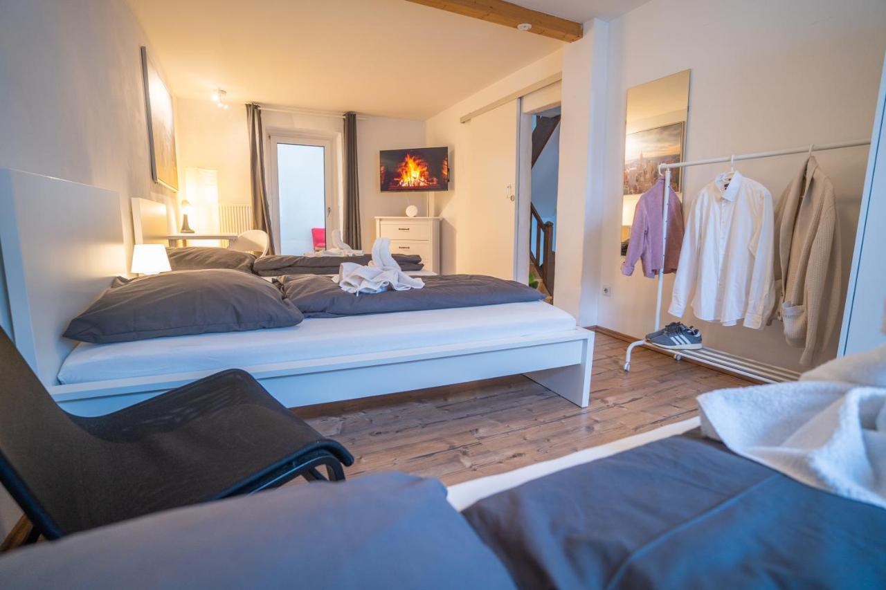 4-Zimmer Haus, 2-Bäder 140qm bis zu 11 Personen - Bed and Breakfast