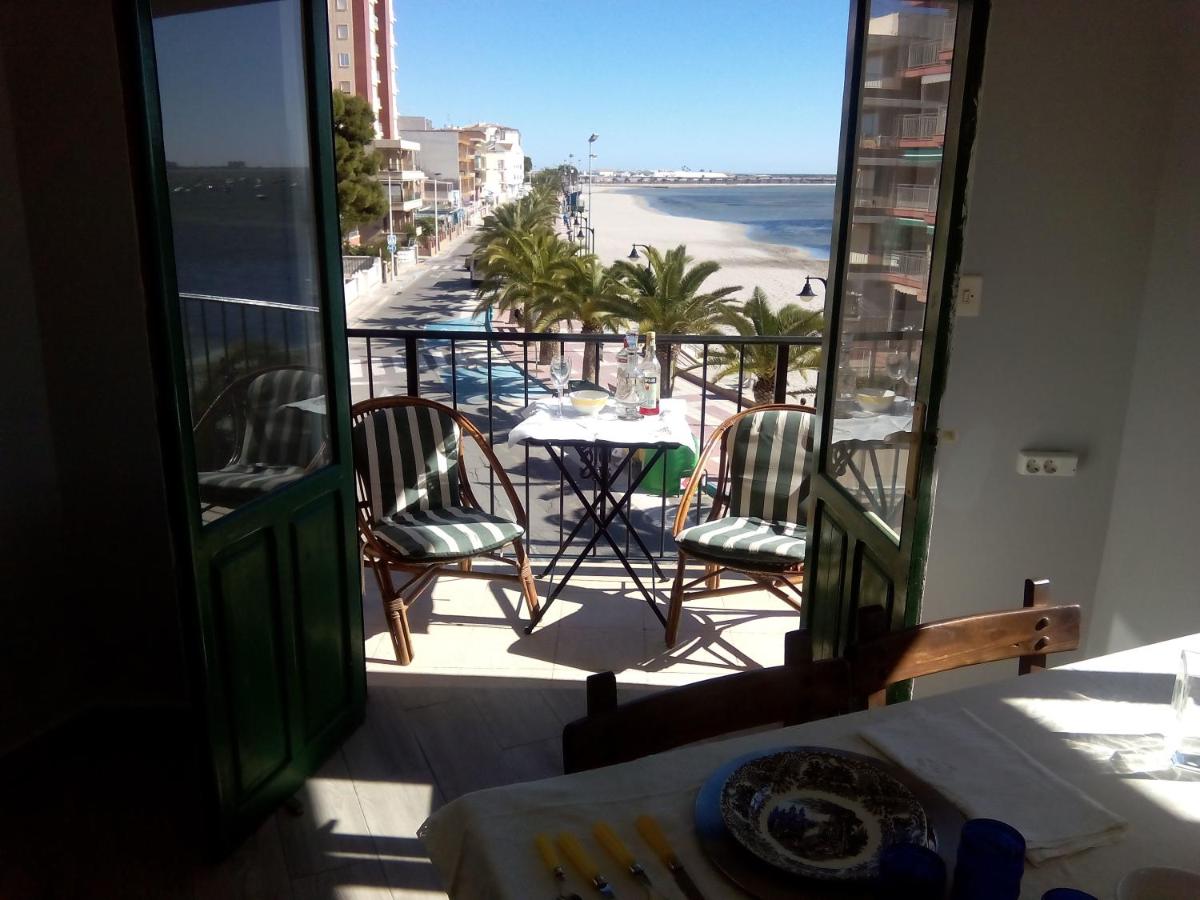 APARTAMENTO PRIMERA LINEA PLAYA - Chambres d’hôtes San Pedro del Pinatar