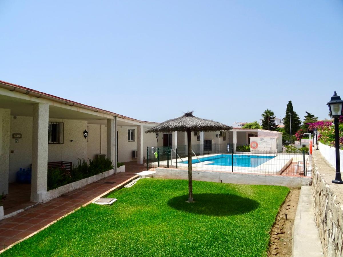 RIVIERA PLAYA 200m to the beach in Riviera del Sol, Mijas Costa - B&B