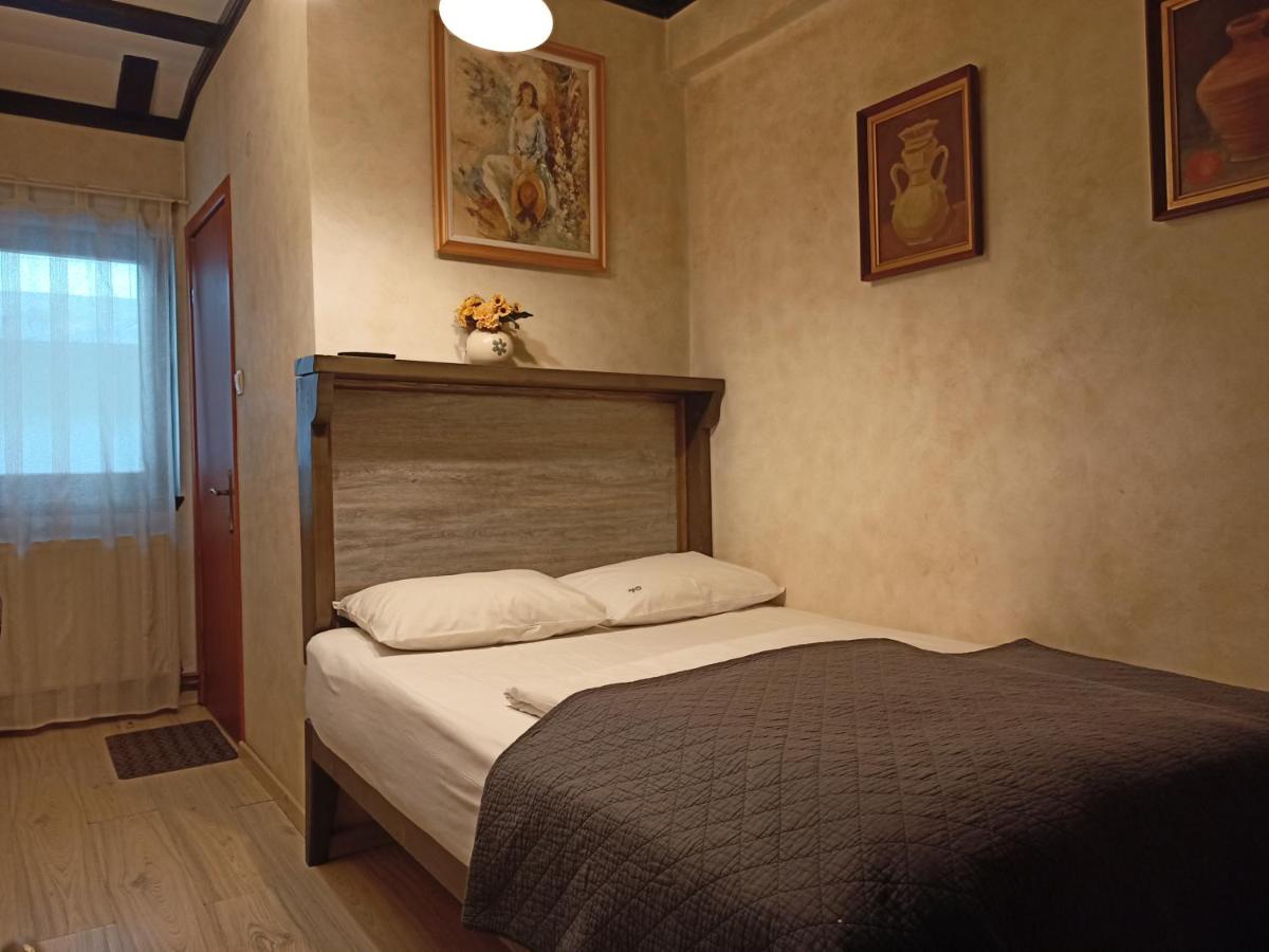 Economy Double Room