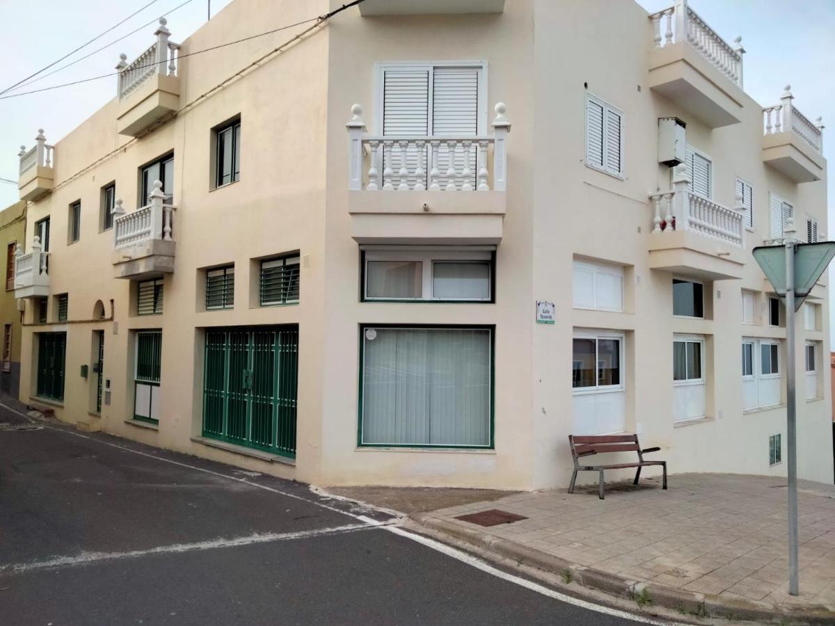 APARTAMENTOS La PEÑA C - B&B