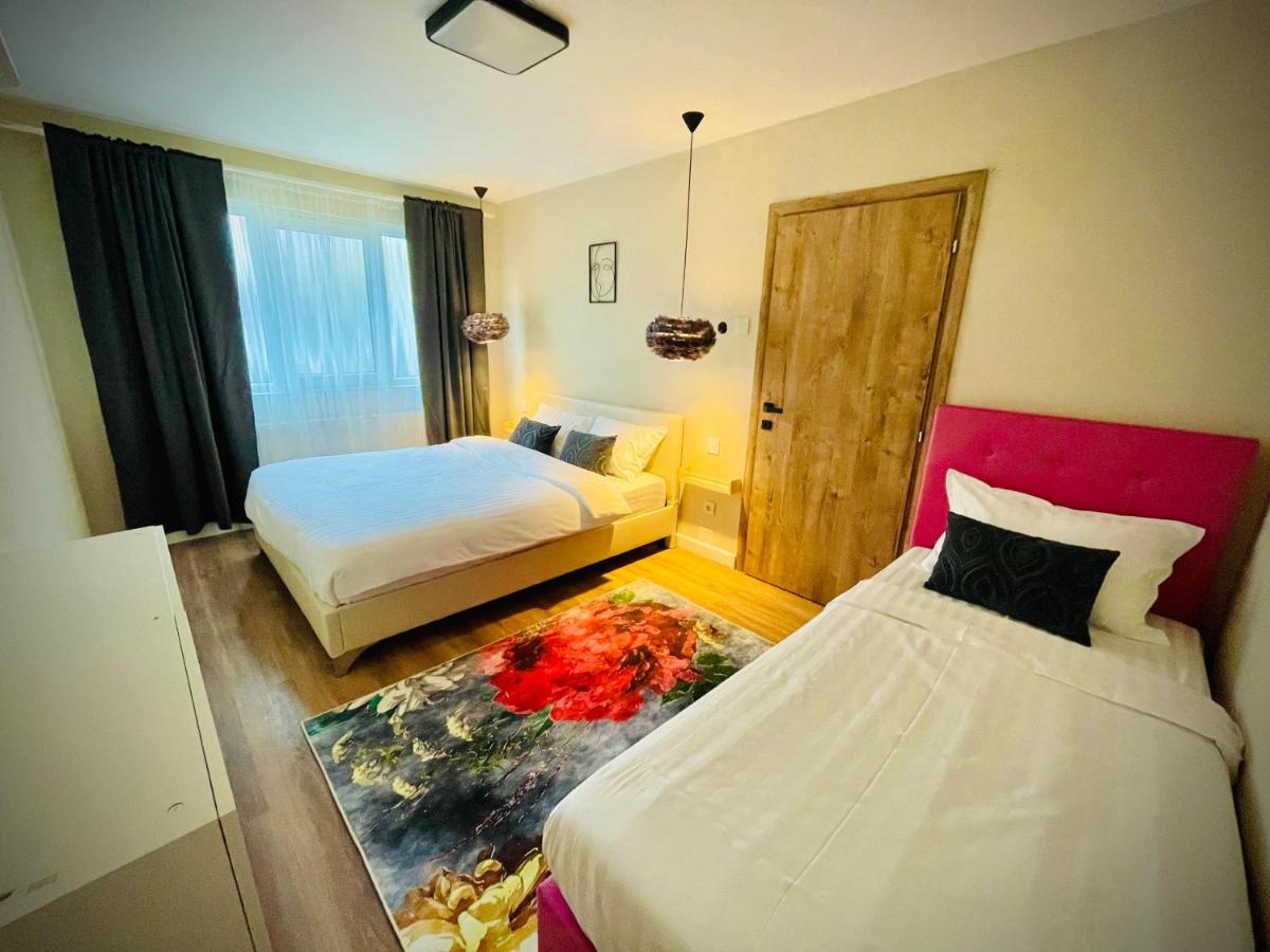 B&B Reşiţa - Best place to stay-Self check in-24h - Bed and Breakfast Reşiţa