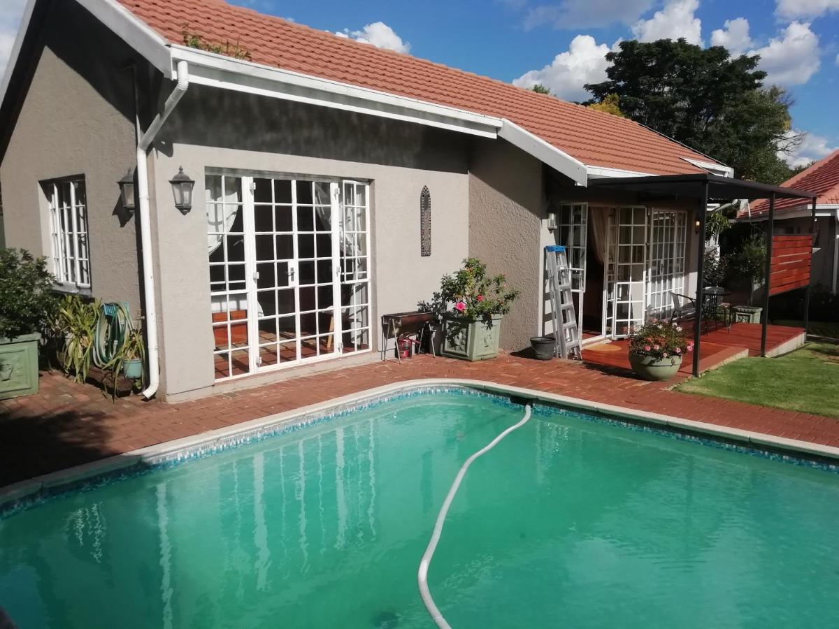4 Michael Place - Ferienwohnung Edenvale