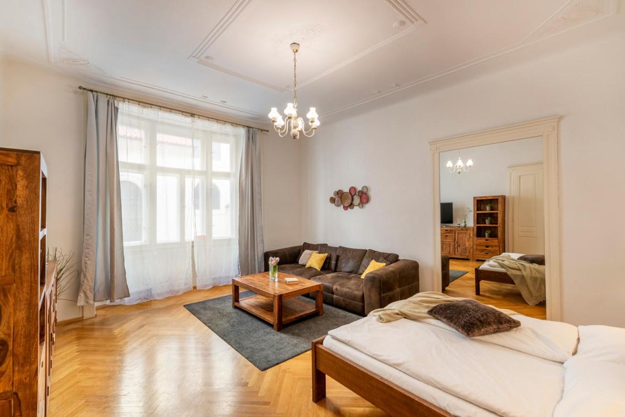 Three-Bedroom Apartment with Two Bathrooms