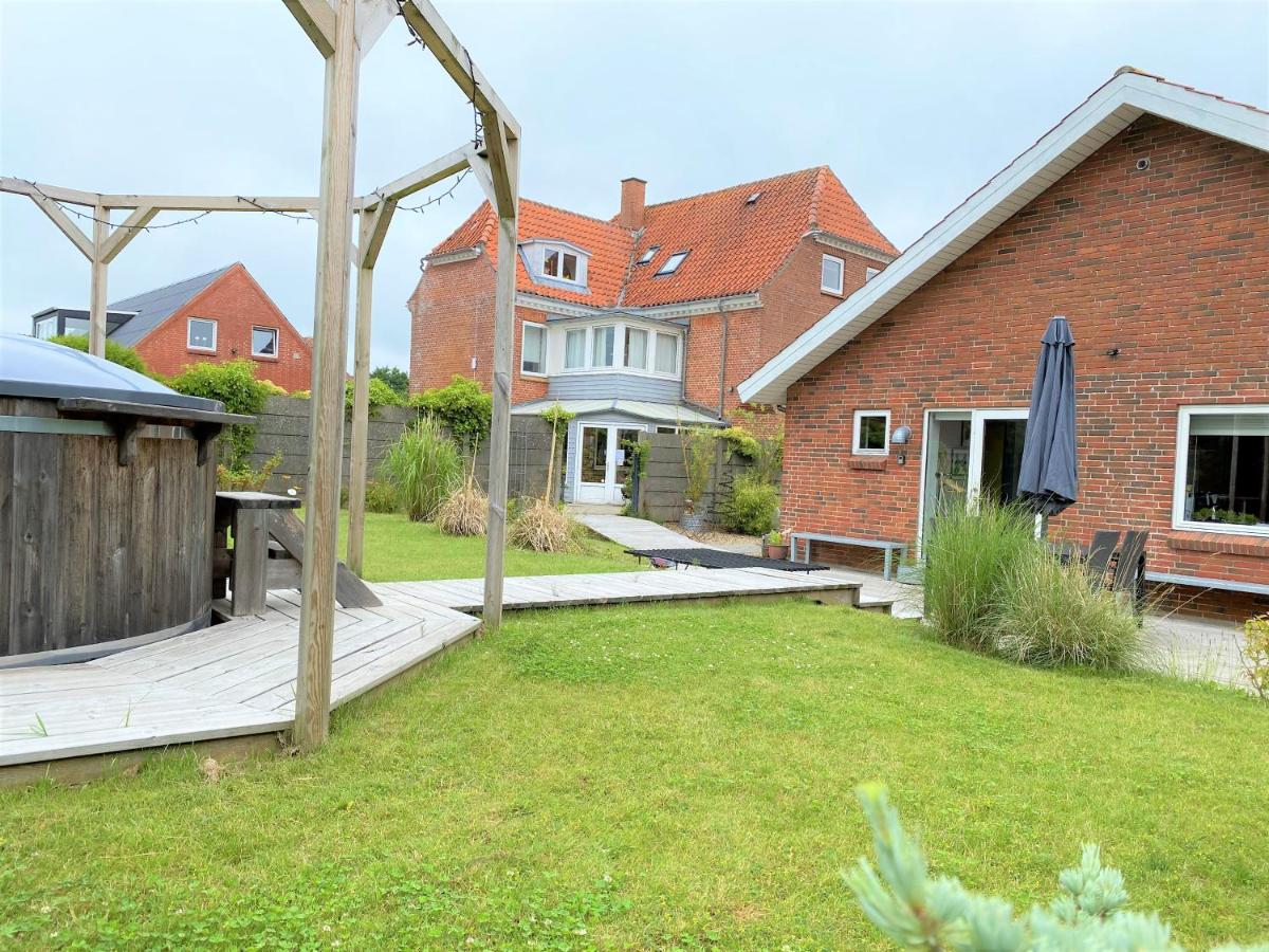 Stor lys lejlighed på Nordmors - B&B