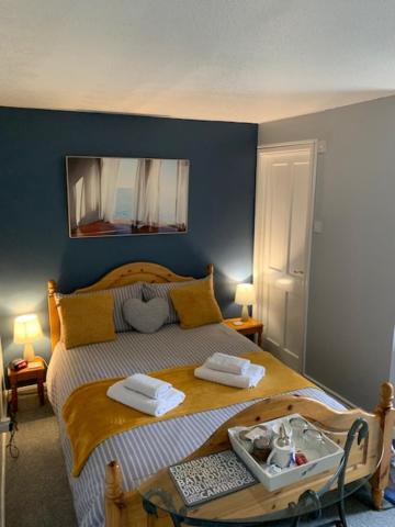 B&B Cambridge - The Holly Tree - Bed and Breakfast Cambridge