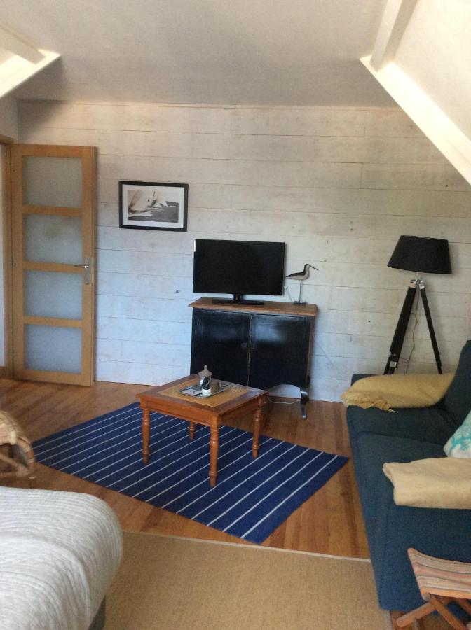 Suite mit Queensize-Doppelbett und Meerblick