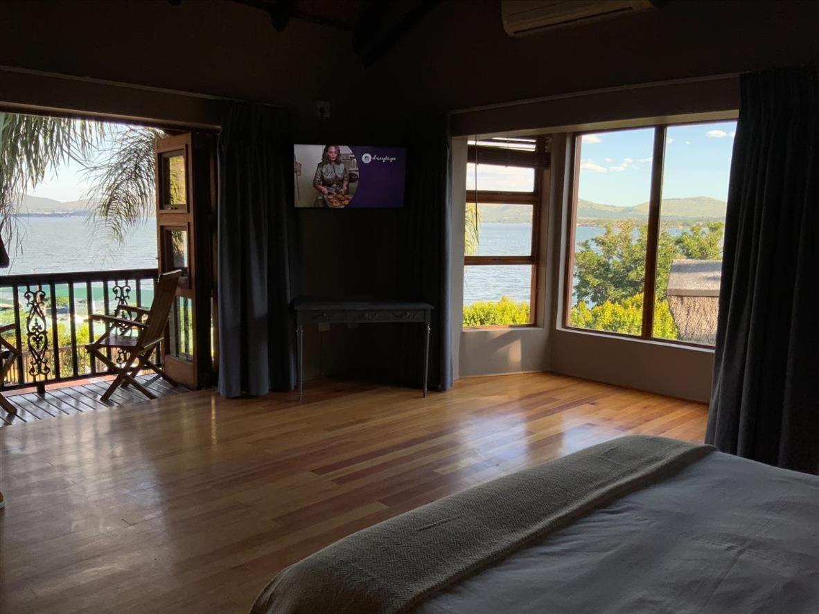 Queen Room with Balcony