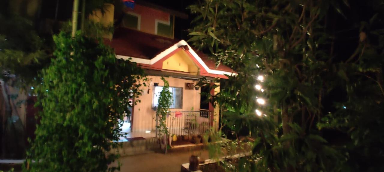 B&B Alibag - Cheerful Villa at Chaul Alibag Near Revdanda and Nagav Beach - Bed and Breakfast Alibag