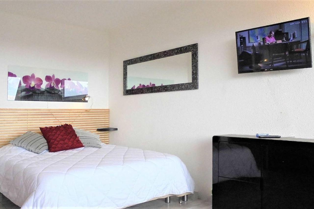 Naturiste Cap d'Agde Héliopolis O 33 - B&B