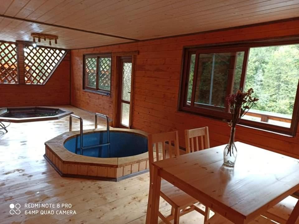 Сімейний Затишок апартаменти - B&B Oriavchyk