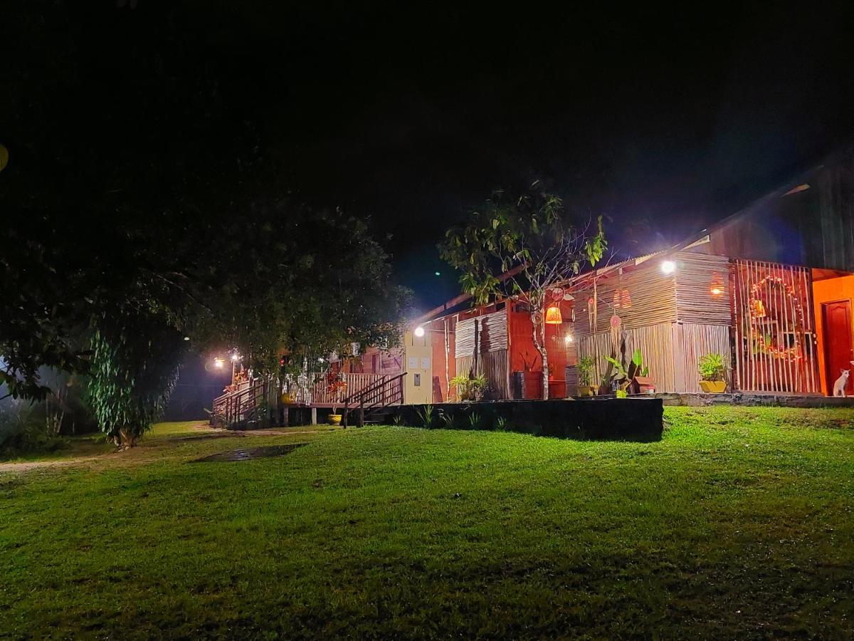 Ponta Poranga Jungle Lodge - Bed and Breakfast Manaus