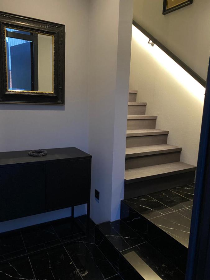 W-8 - Moderne Ferienwohnung mit viel Charme & spektakulärem Blick - B&B Sandebeck