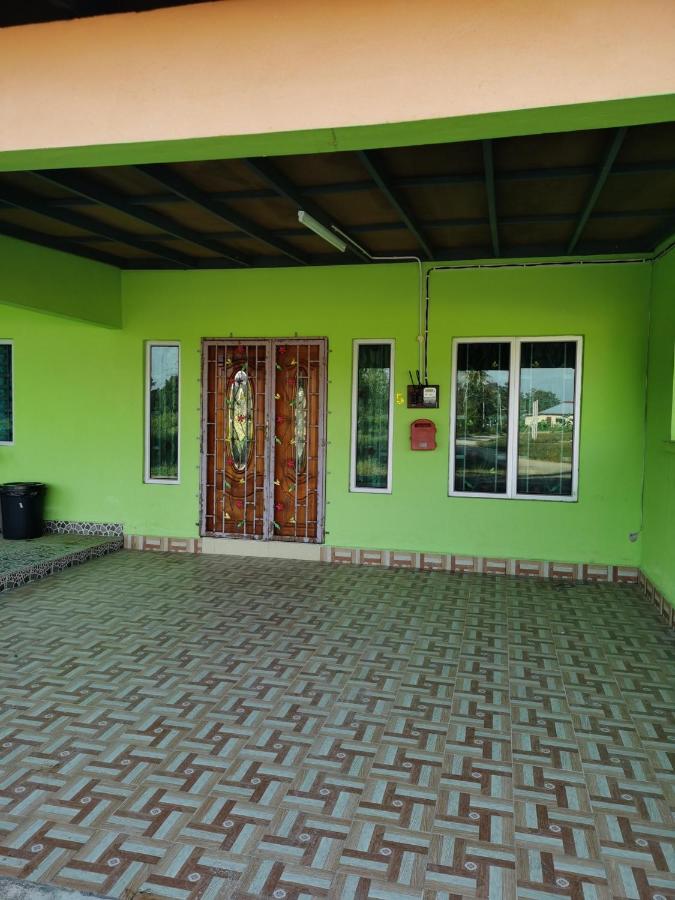 B&B Kuantan - Homestay Che Wan Dua - Bed and Breakfast Kuantan