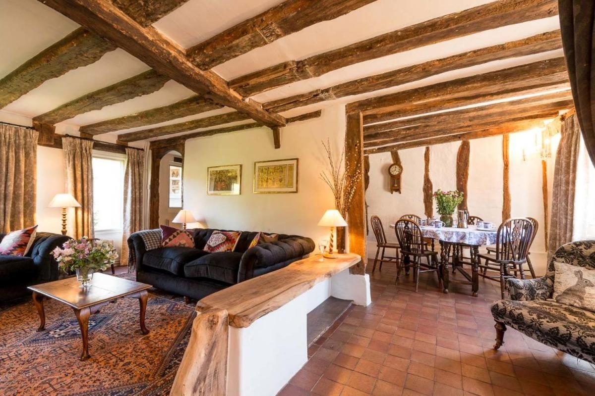 Water Cottage, a perfect ancient House in Suffolks prettiest tiny village - Ferienwohnung