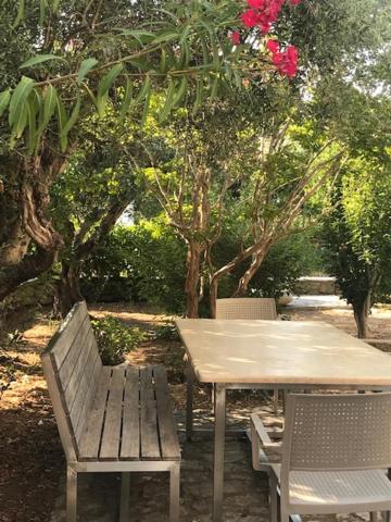 Top Holiday Home Private Pool by the sea With Private Garden for Private use - B&B