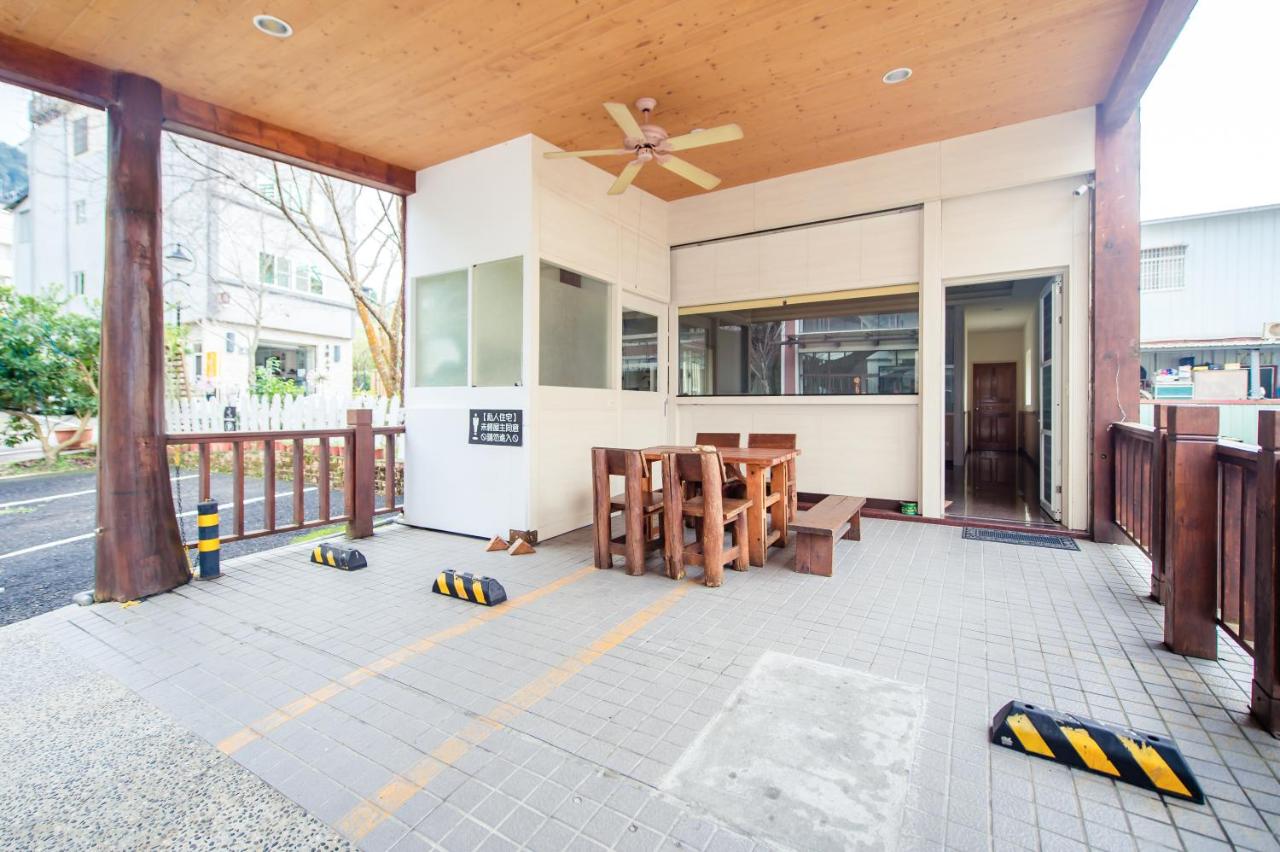 Villa mit 2 Schlafzimmern
